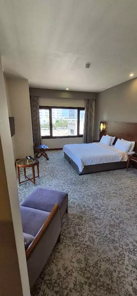 Alibaba https://cdn.alibaba.ir/ostorage/hotel-accommodation-images/6844466bac13a7ed0d84d46f_سوئیت بدون تراس (1).webp